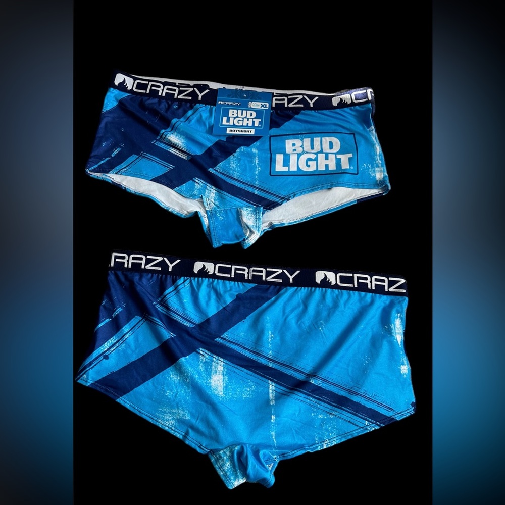 BOY SHORTS - Picture 10 of 13